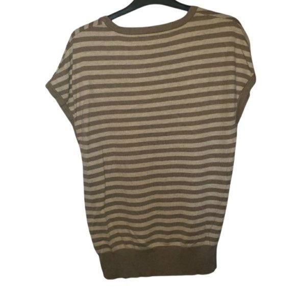 3/$15 Banana Republic Striped Knit Short Sleeve Blouse Medium - Picture 2 of 6